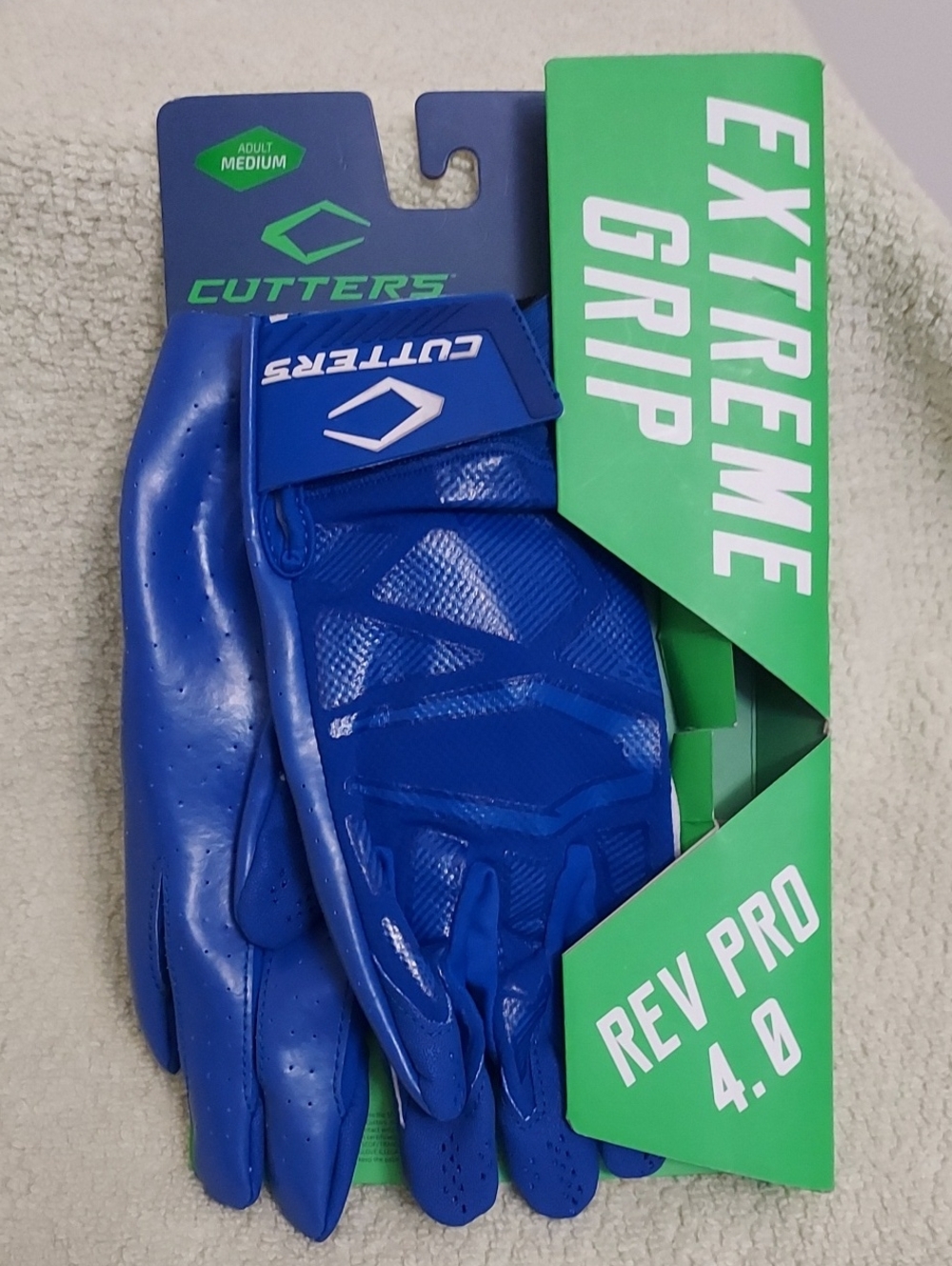 Adult Cutters Rev Pro 4.0 Gloves